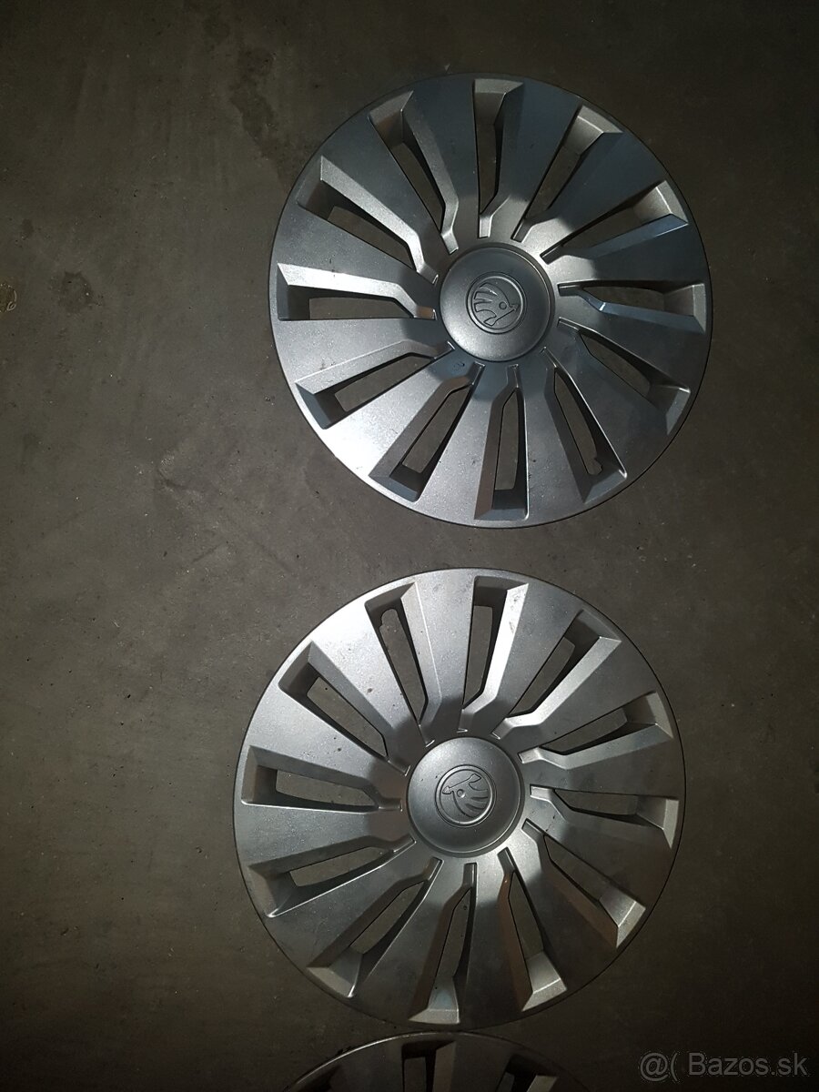 Puklice Skoda R16 - 2