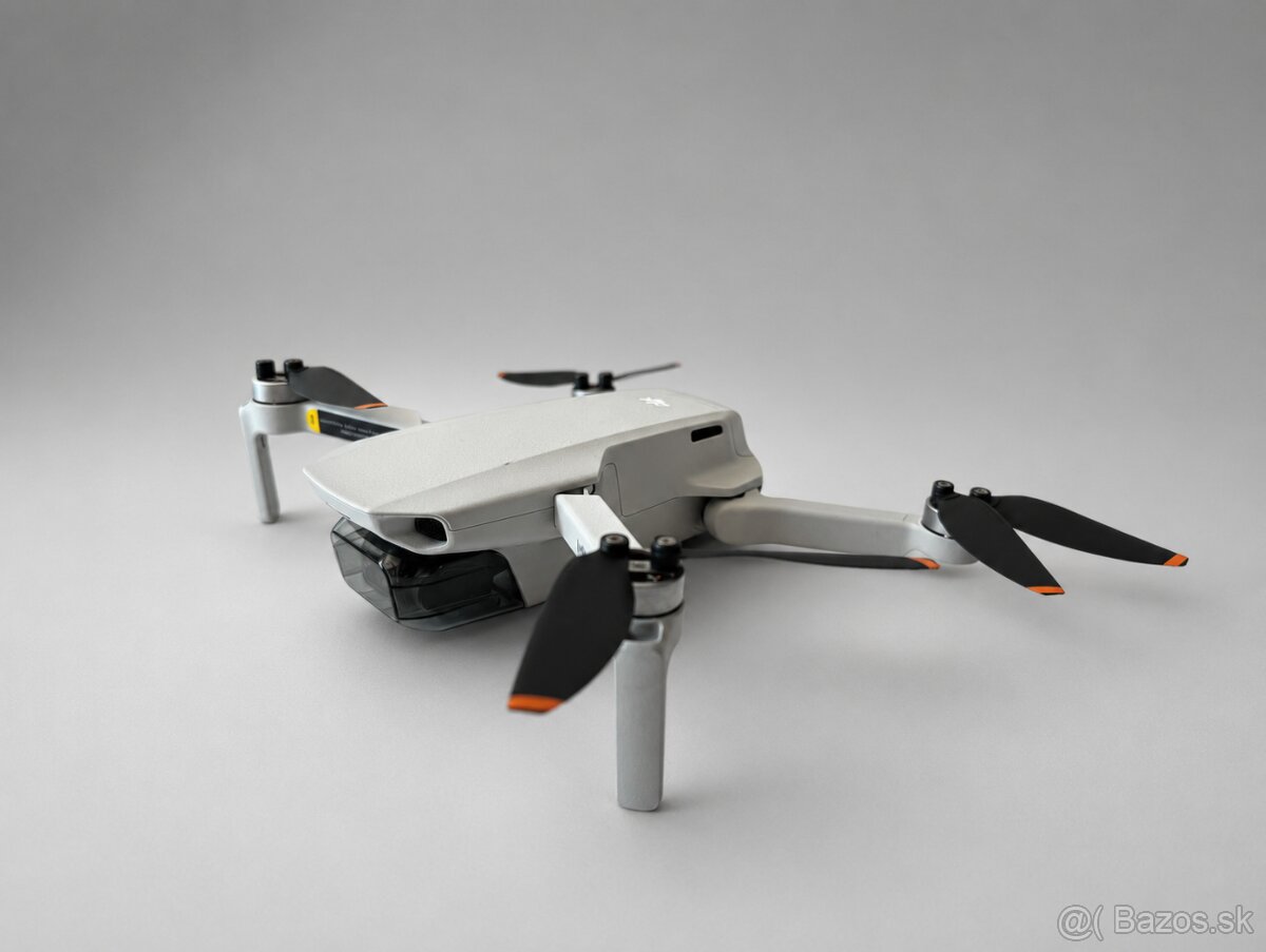 Predám DJI Mini 4K Fly More Combo - 2