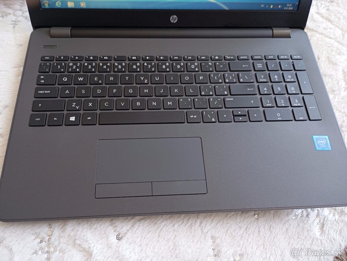 rozpredam funkčný notebook Hp 250 G6 - 2