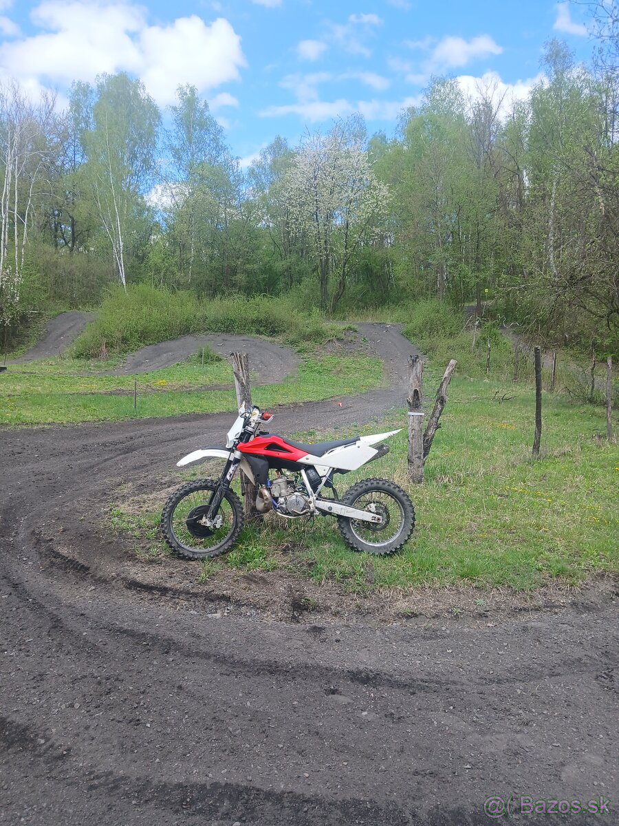 Enduro Husqvarna WR250