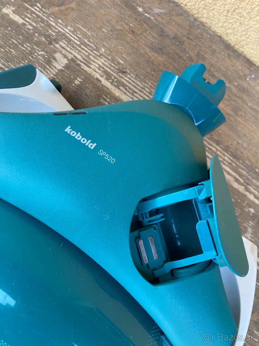 Čistič pevných podlah Vorwerk SP520 - 2