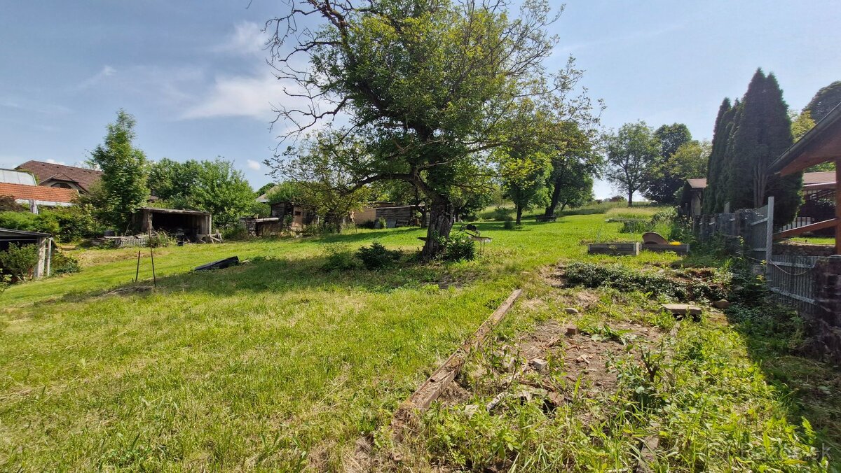 PREDAJ, stavebný pozemok Banská Bystrica - Senica, 1586 m2 - 2