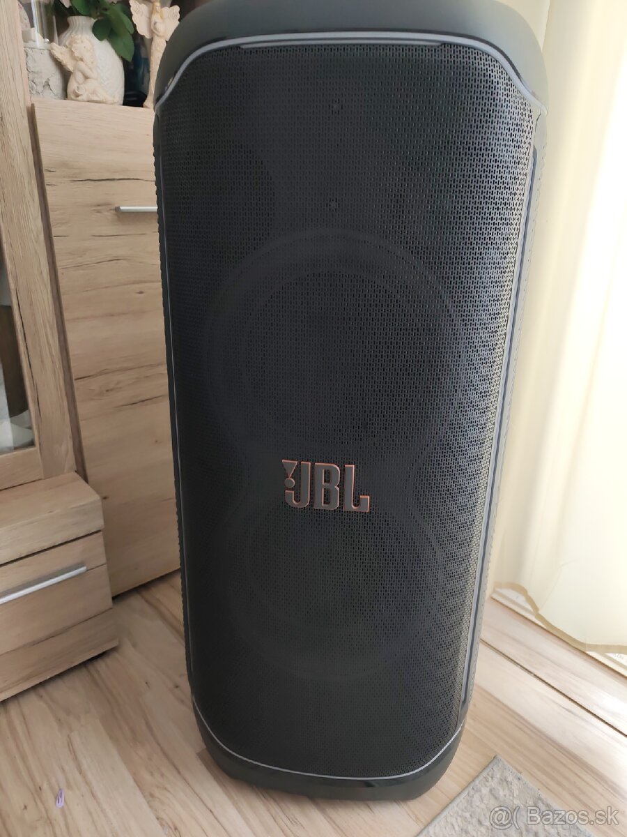 JBL ultimate - 2