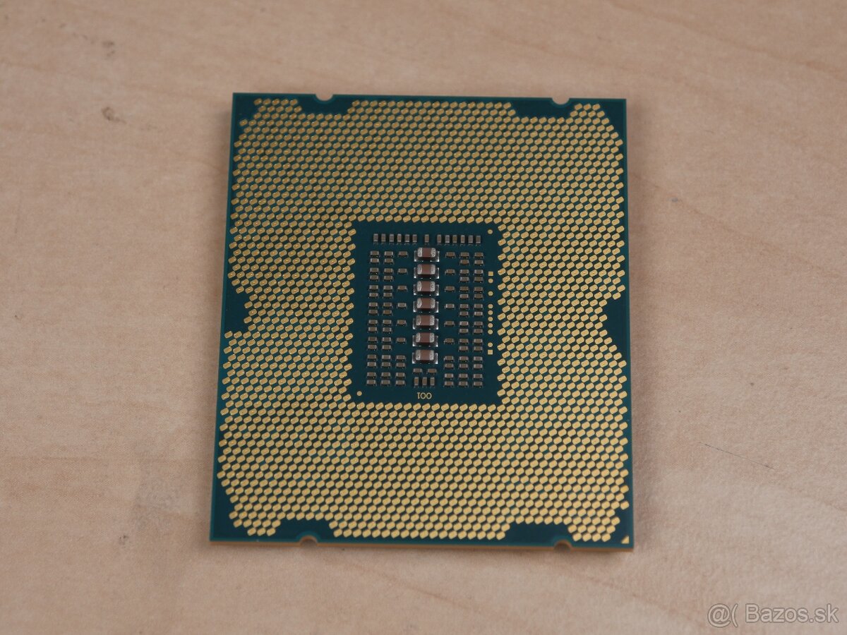 Intel Xeon E5-2643 v2 - 2