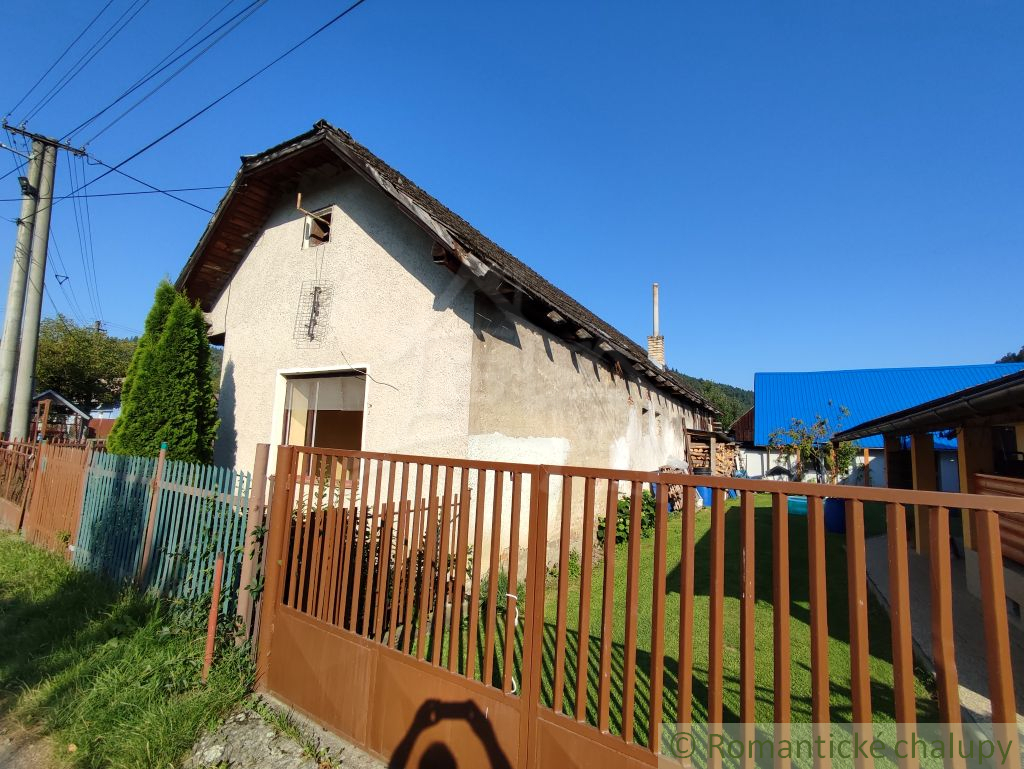 Starší rodinný dom v Stupnom pri Považskej Bystrici na rek - 2