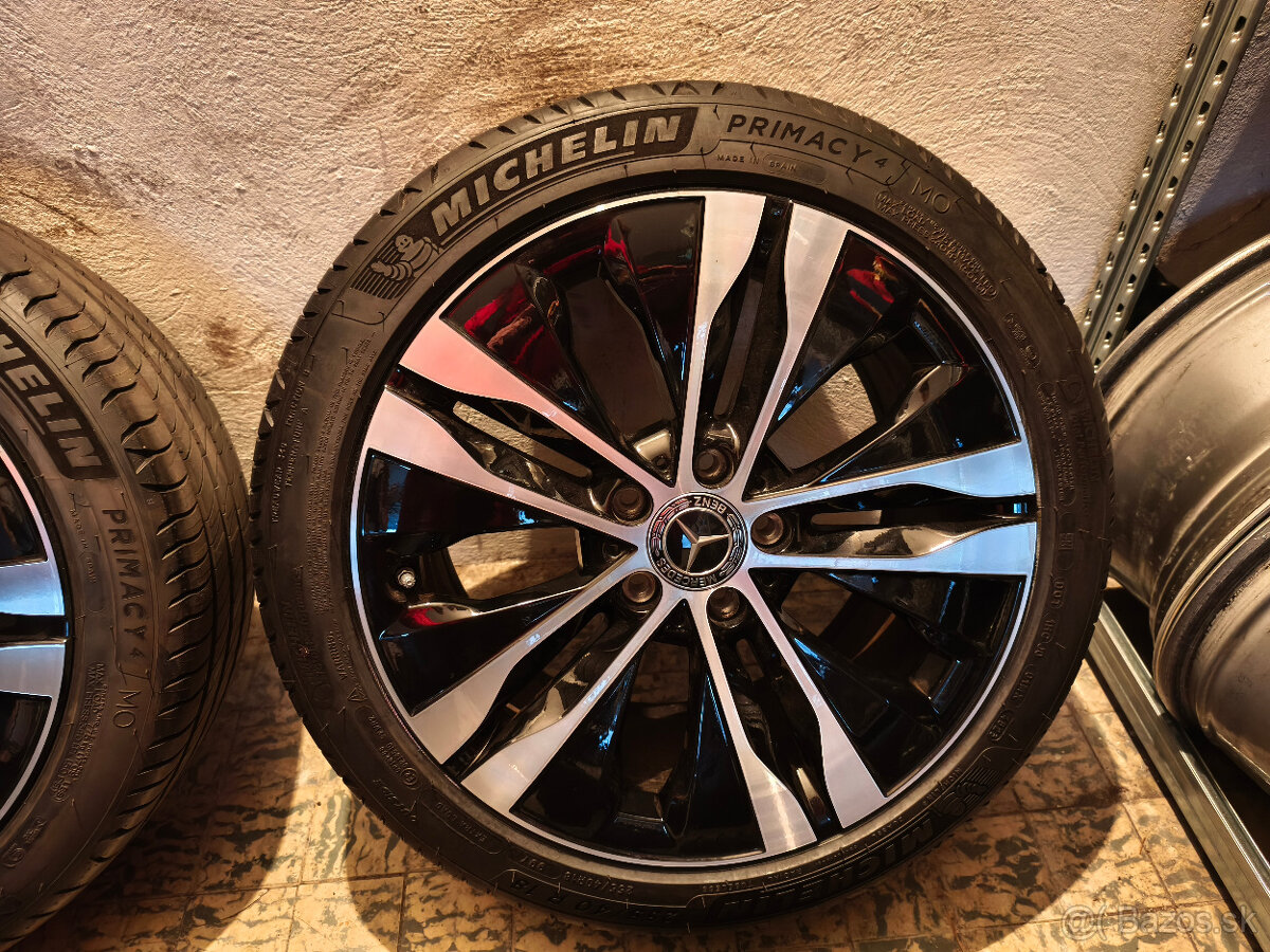 NOVÁ SADA - Mercedes C W206 - 18" letná dvojrozmer - 2