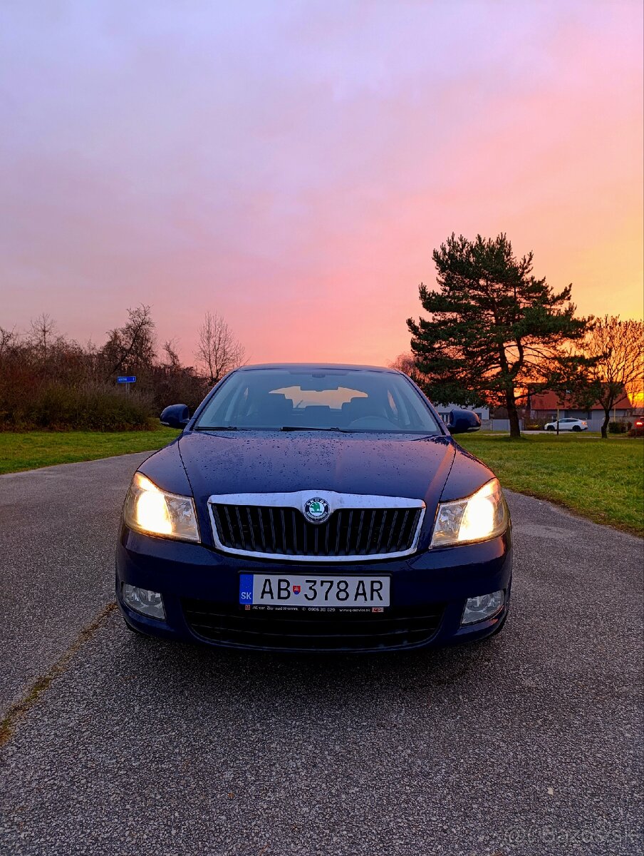 Škoda octavia 1,6TDI Elegance 2013
- 2