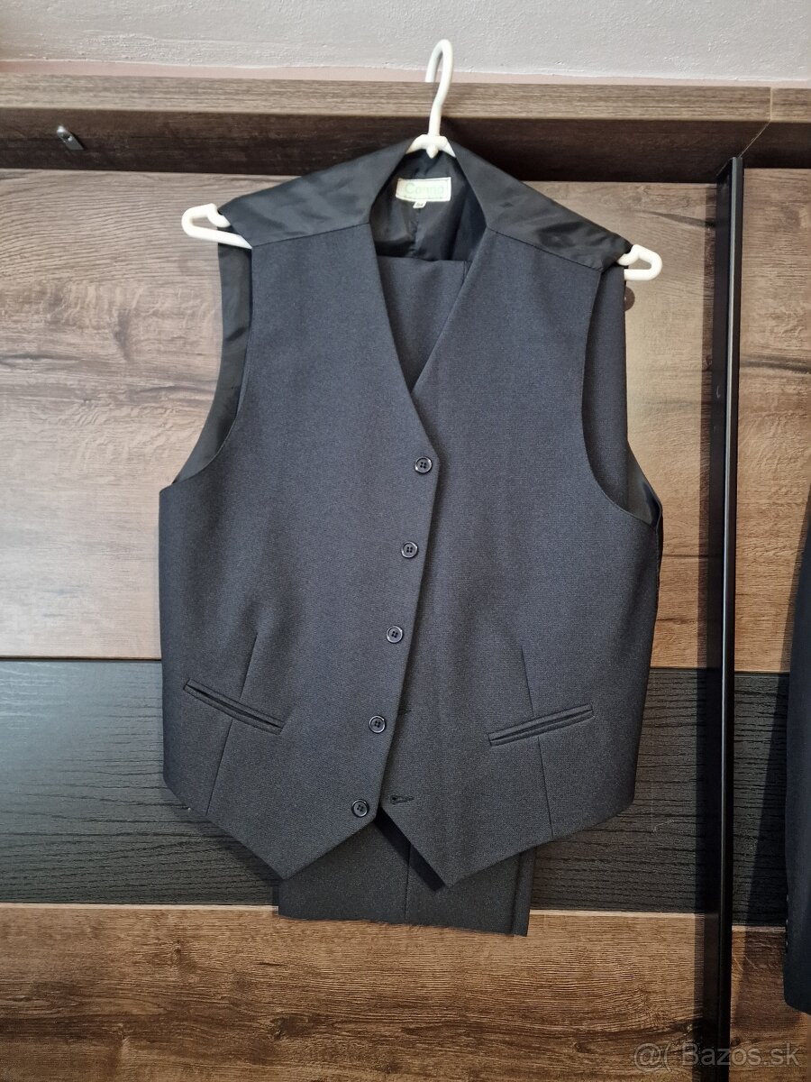 Predám 3 dielny oblek - 2