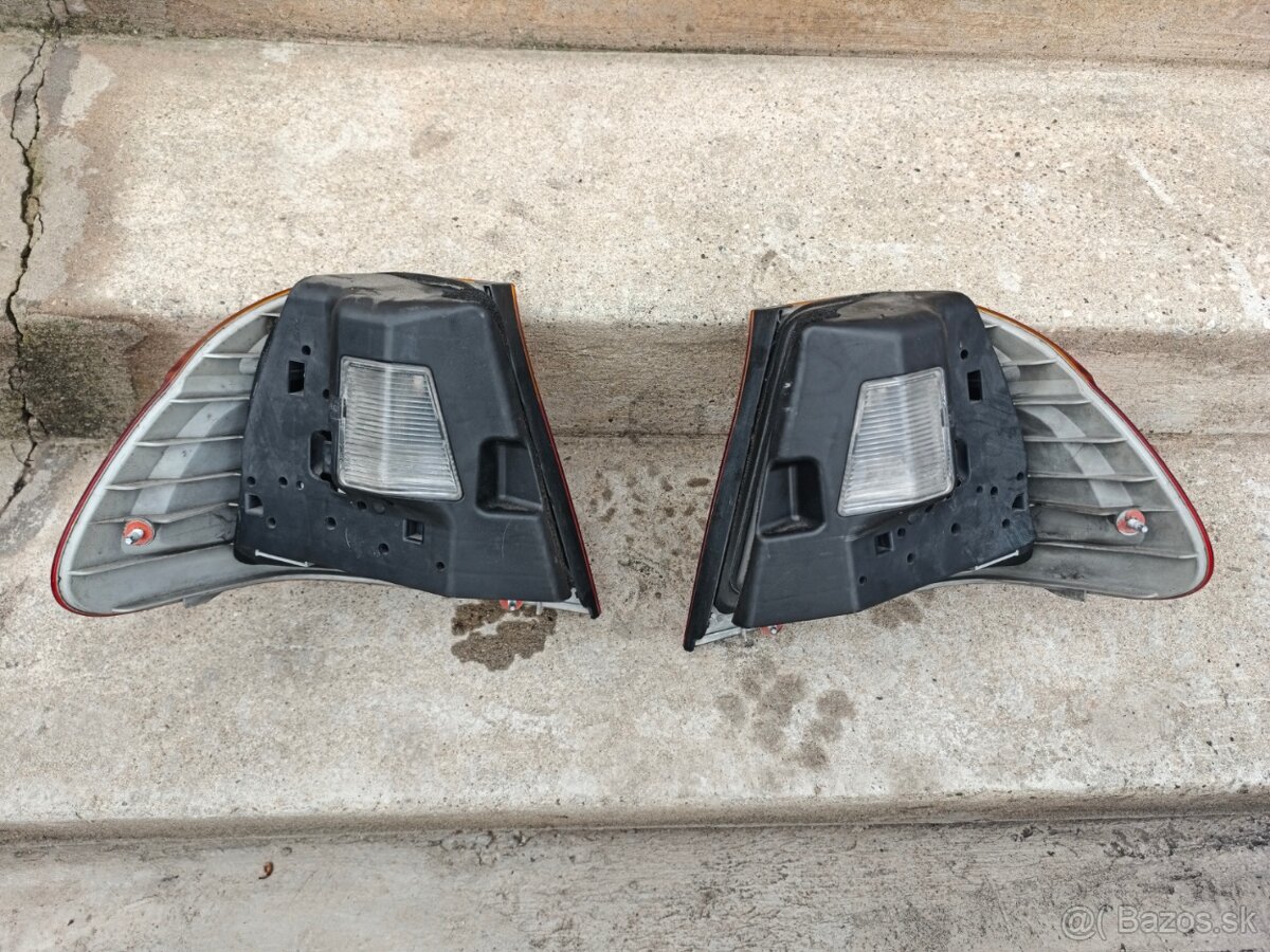 BMW E46 zadné svetlá - 2