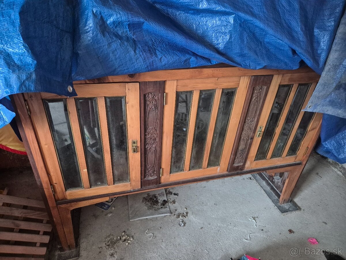 Starožitna skriňa - 2