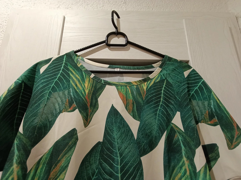 Dámske farebné šaty veľ. L - 2