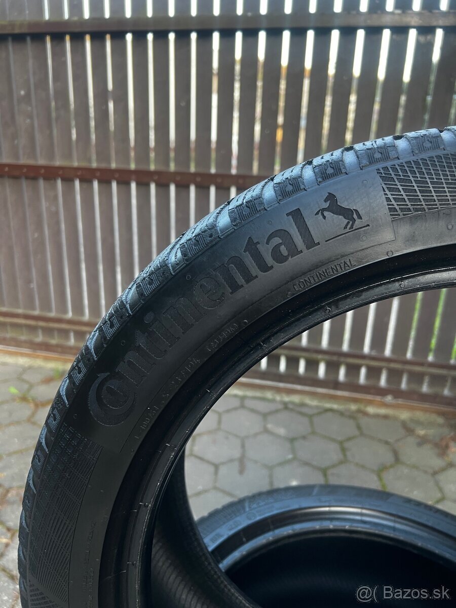 Continental 225/45 R17 - 2