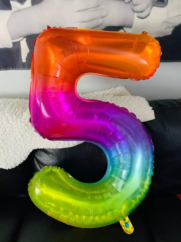 Narodeninové balóny čísla 100cm (dúhové) - 2