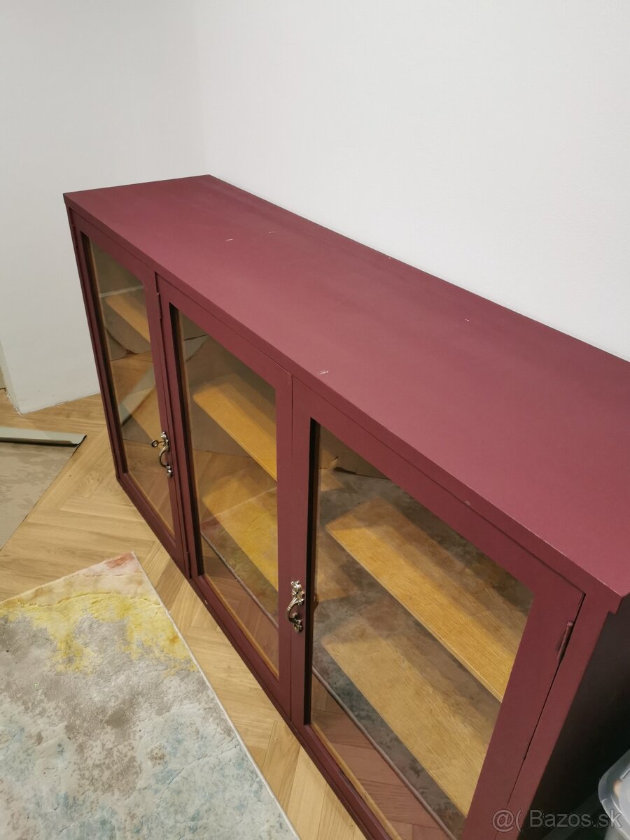 Vitrína/komoda - 2