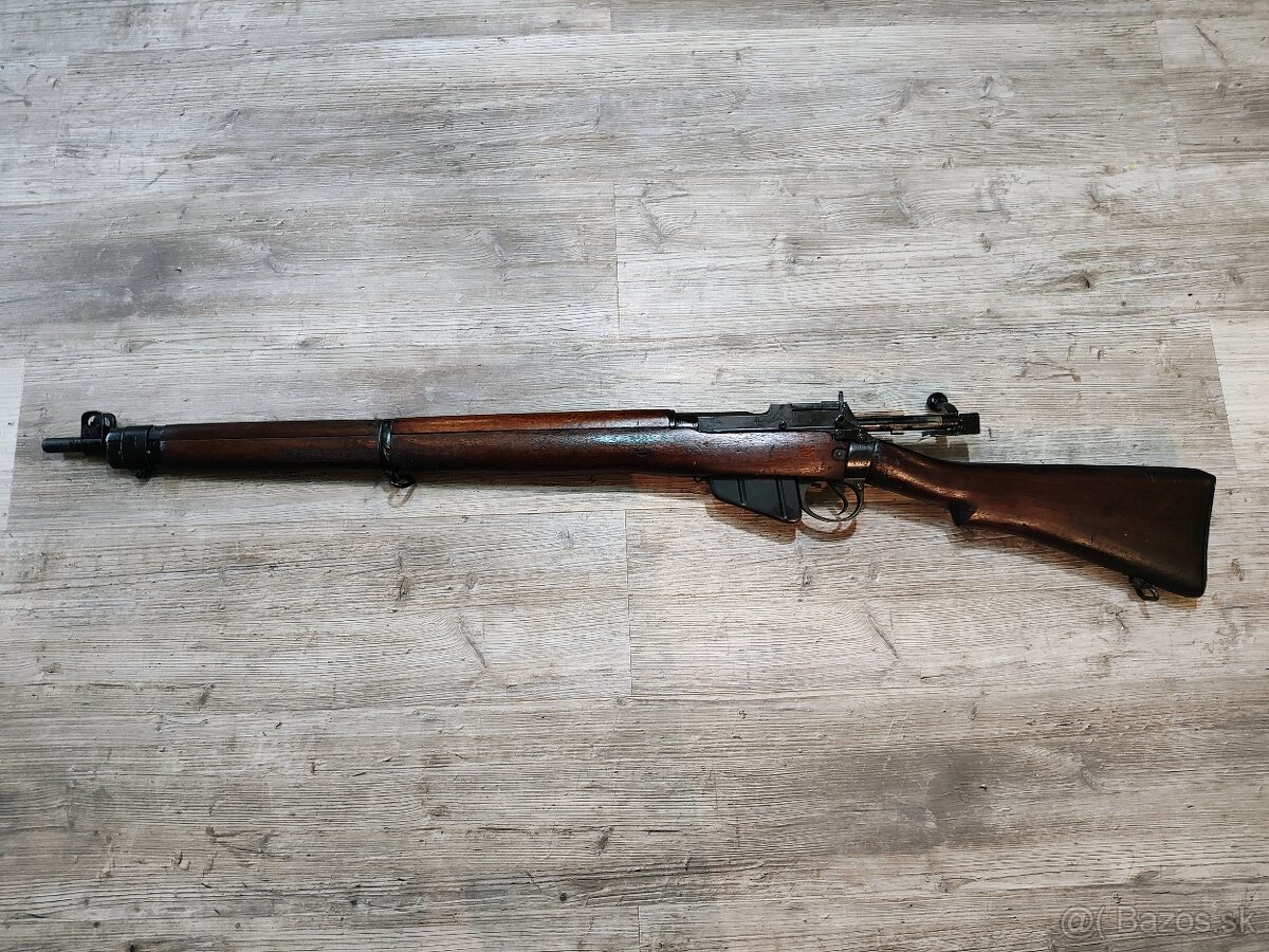 Opakovacia guľovnica Lee Enfield Model No4 MK1 r.v. 1942 - 2