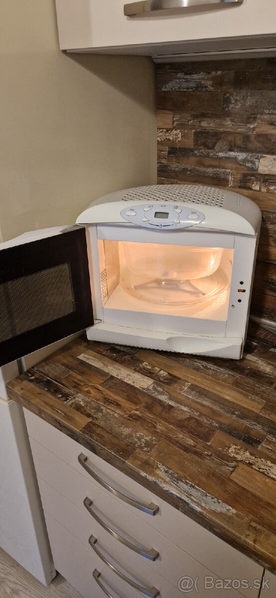 Mikrovlnka Whirlpool Maximo - 2