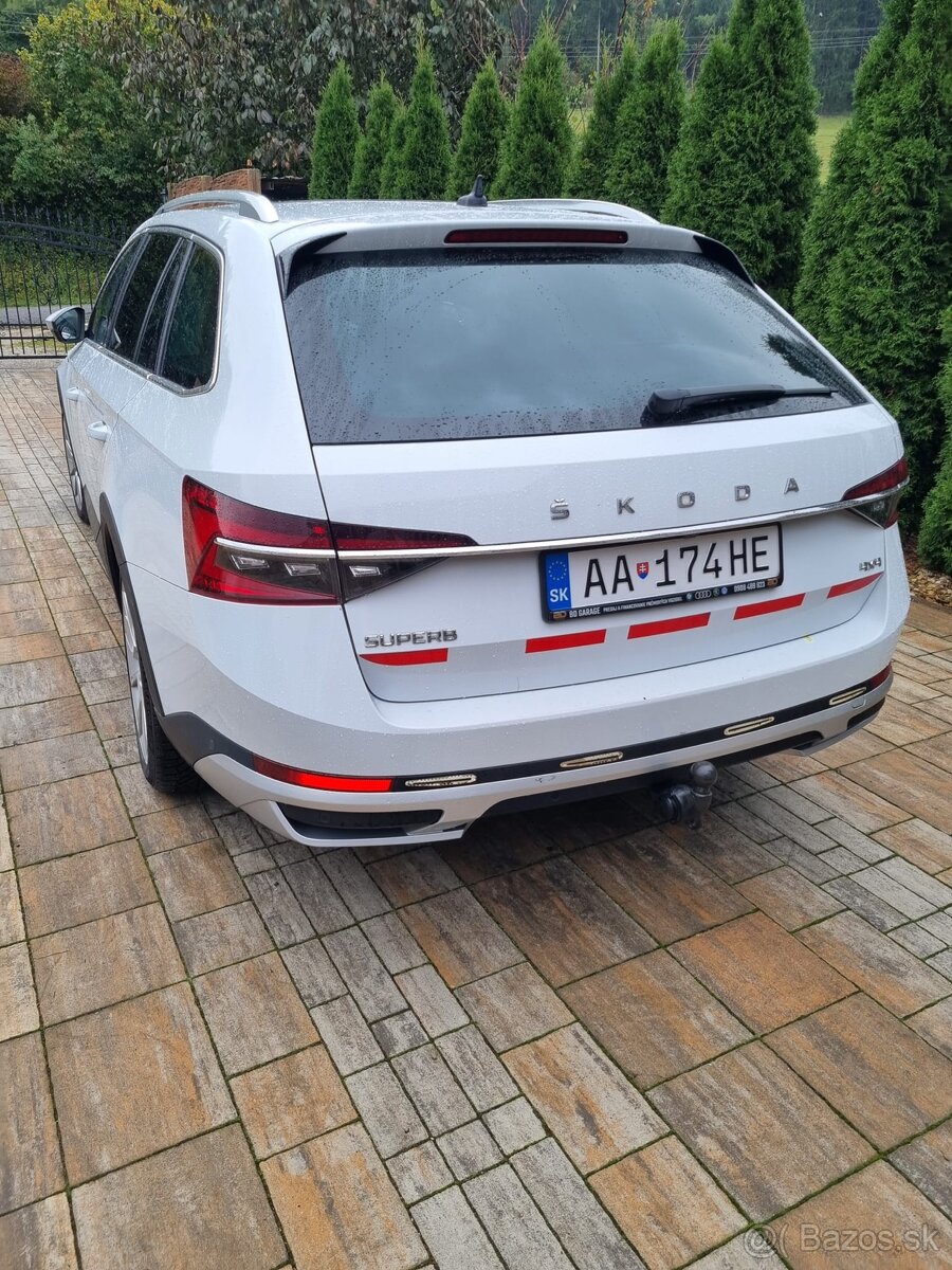 Škoda Superb Combi 2.0 TDI SCR Scout 4x4 DSG - 2