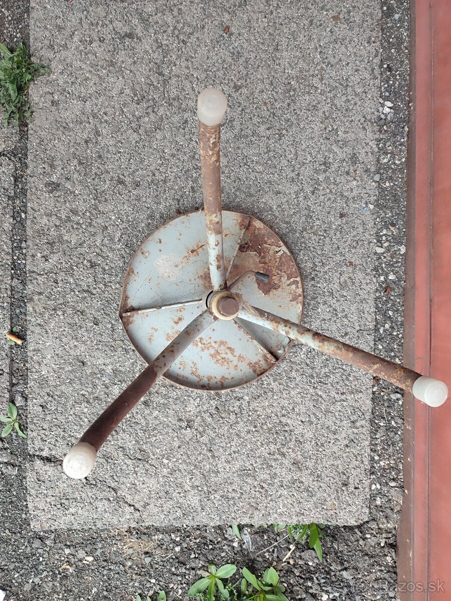 otočné stoličky - 2