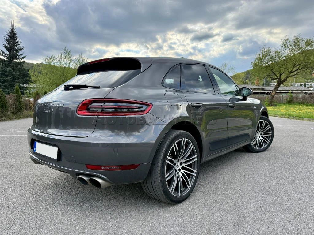 Porsche Macan S - 2