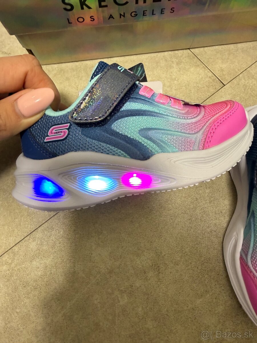Skechers tenisky velkost 23 - 2