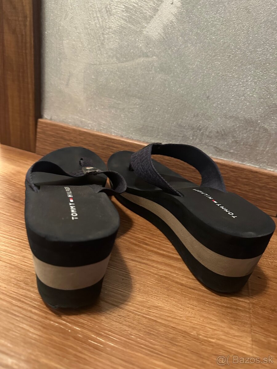 Tommy Hilfiger slapky - 2