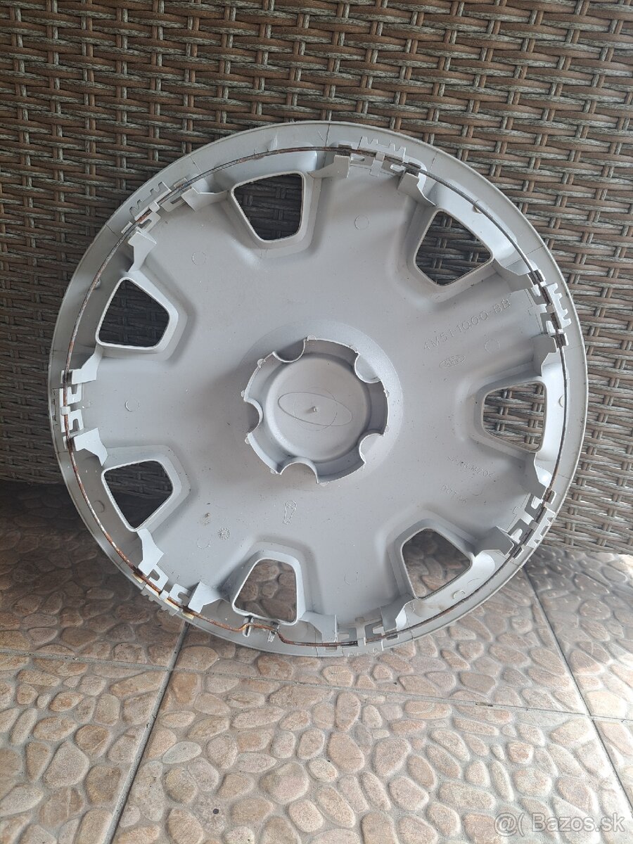 Puklica R15 Ford Focus - 2