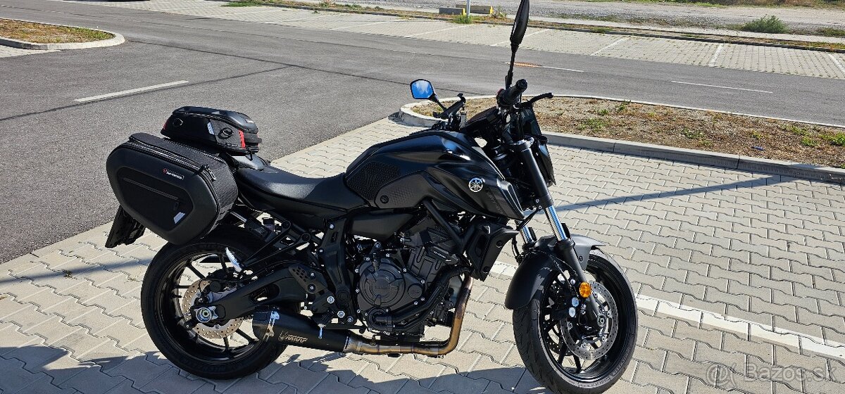 Yamaha MT07 - 2