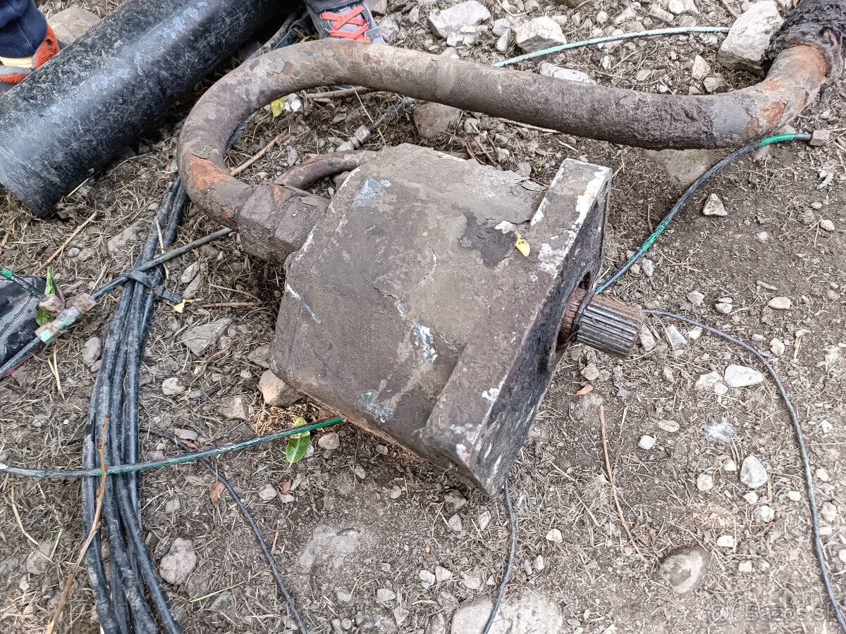 čerpadlo vyklápania Tatra - 2