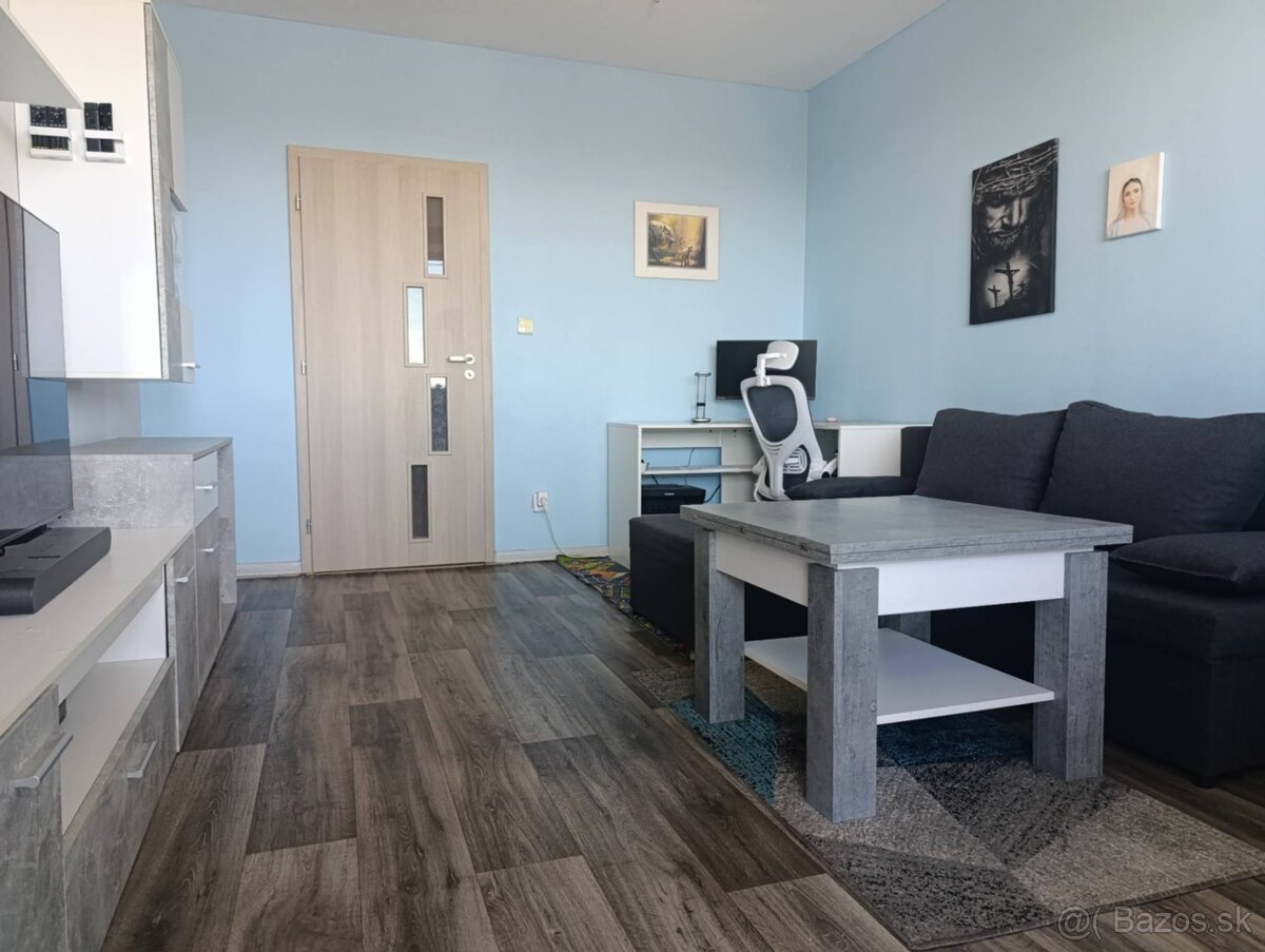 Dvojizbový byt do prenájmu - 2