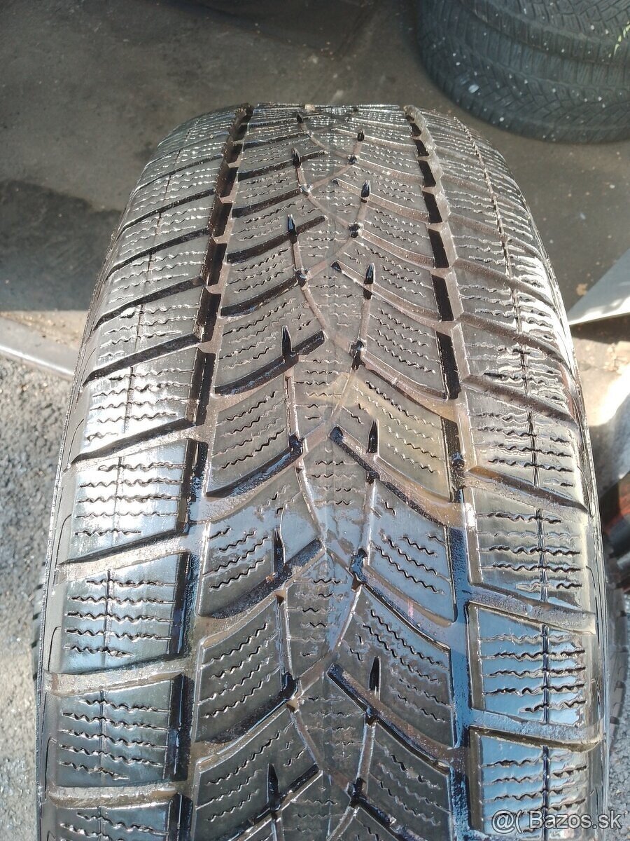2x zimné pneumatiky 215/65 r17 - 2