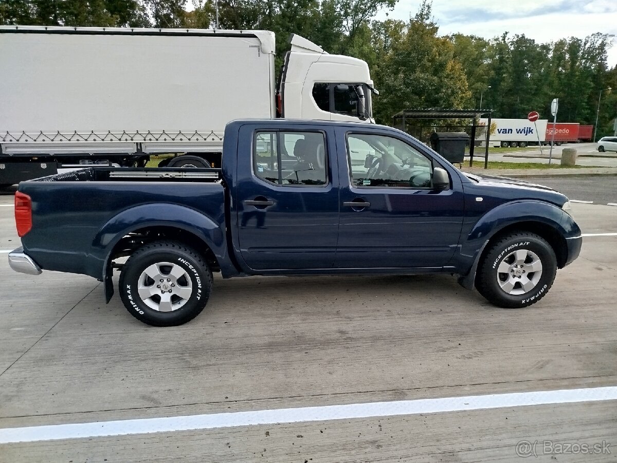 Nissan Navara D40 - 2