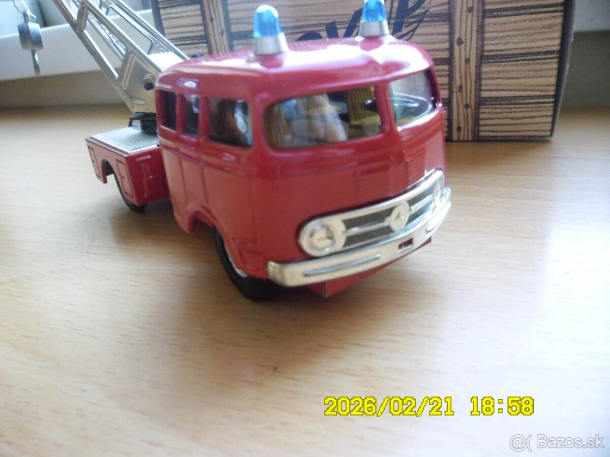 Stare hračky Kovap - 2