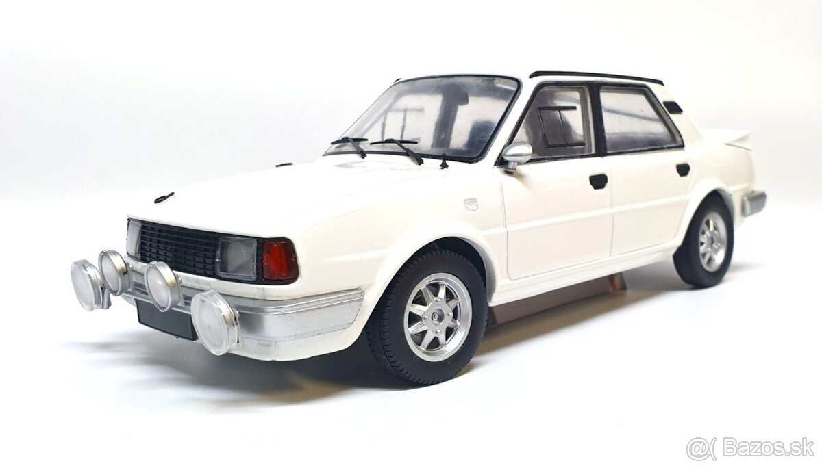 Modely Škoda 130 LR 1:18 FOX18 - 2