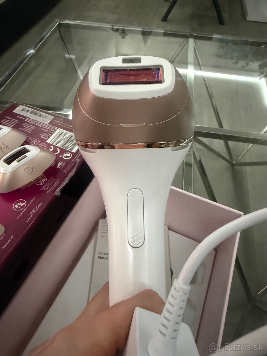 Predam Philips Lumea Prestige BRI956 - 2