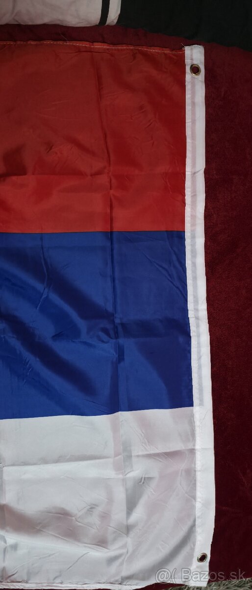 Predám slovenskú vlajku na stožiar a fanúšikovský šál. - 2