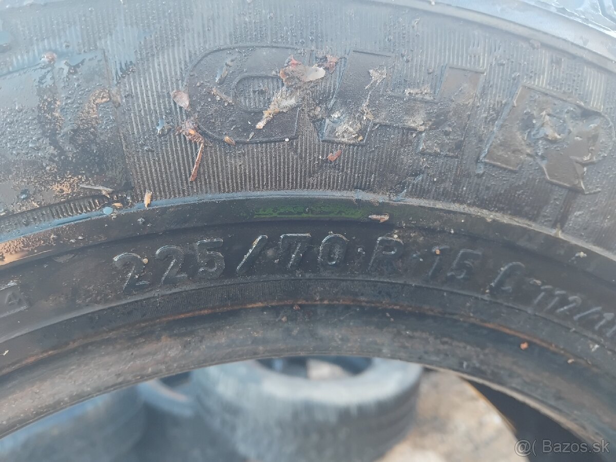 225/70r15C - 2