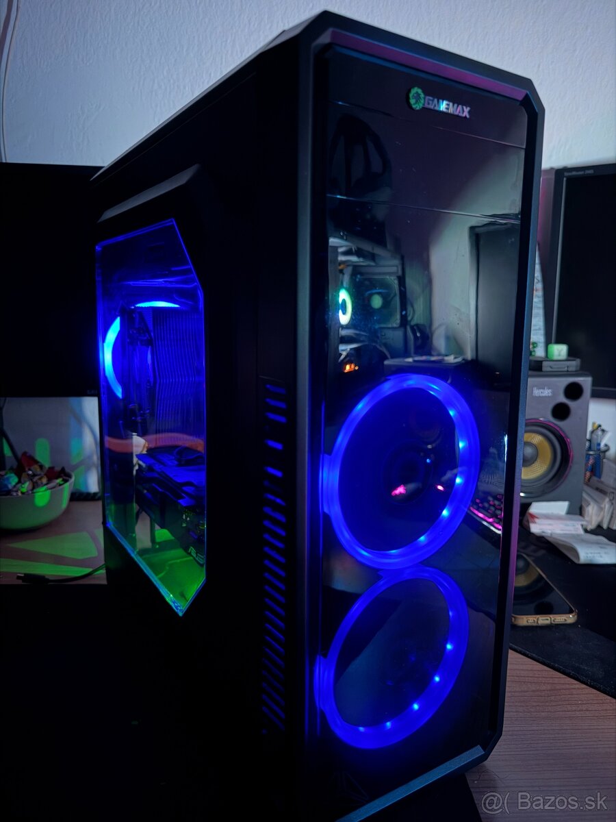 PC - INTEL i7, 8GB RAM, 2x500GB SSD, HD7970 3GB - 2