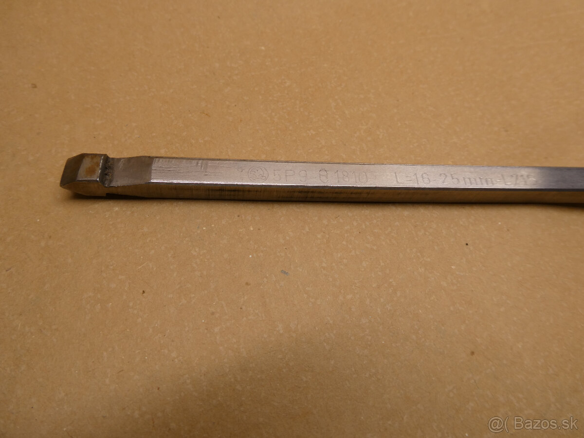 Predám preťahovacie trny - 2