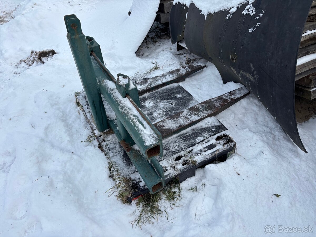 Predám paletizacne vidly za traktor - 2