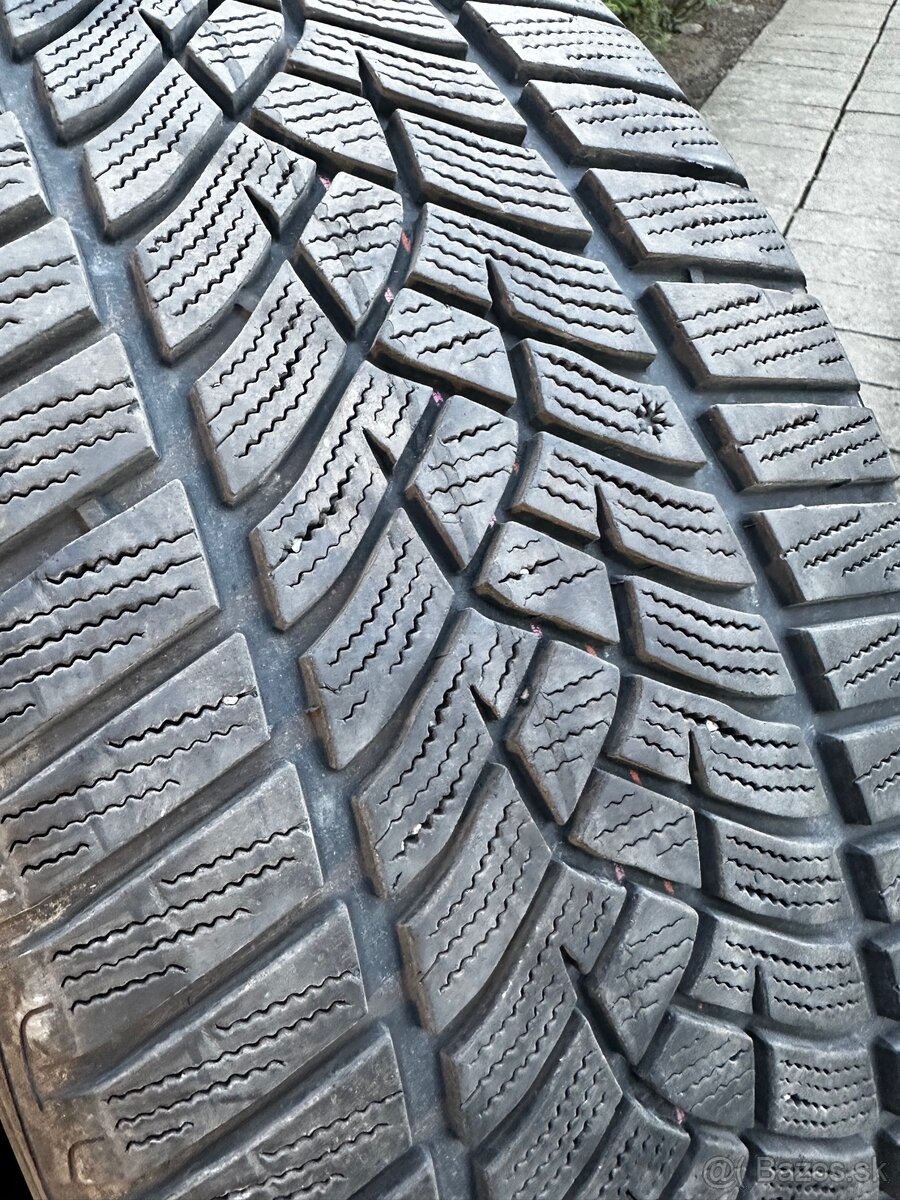 ZIMNÁ SADA 245/45 R18 GOODYEAR ULTRAGRIP PERFORMANCE + 6mm+ - 2