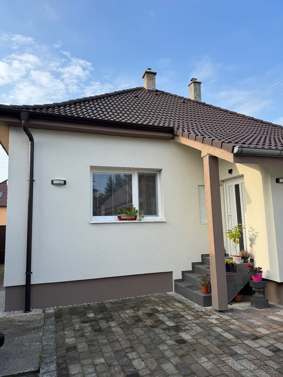 Predaj rodinného domu v Trstíne - 2