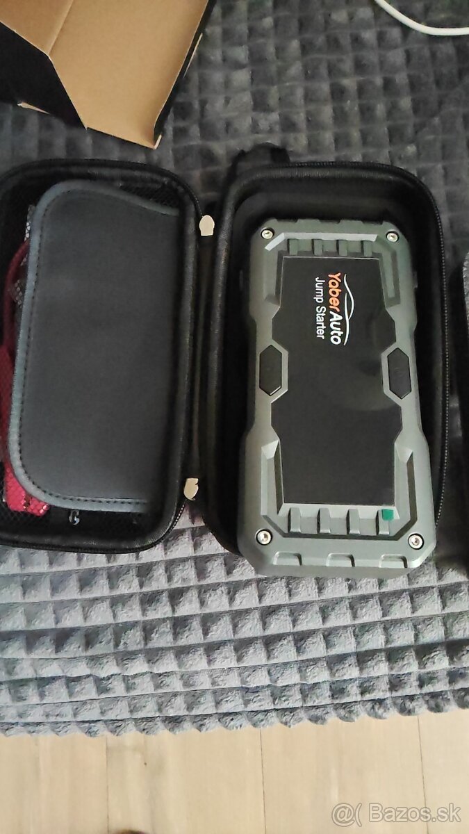 Štartovací box Jump starter booster 3v1 pre štartovanie auto - 2