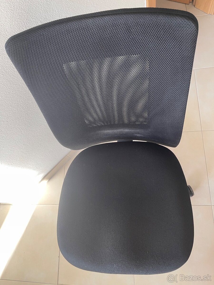 Kancelárske kreslo - 2