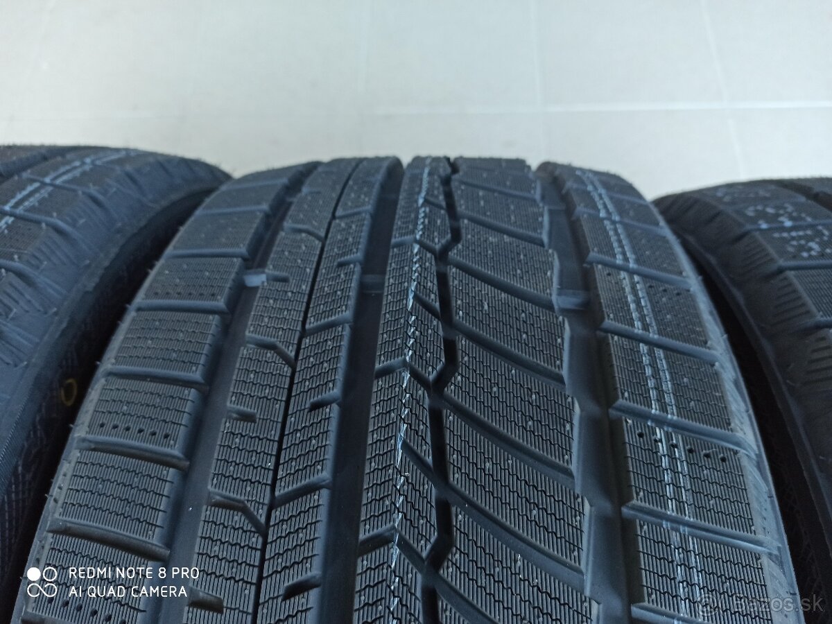 zimne pneu 245/45 R18 - 2