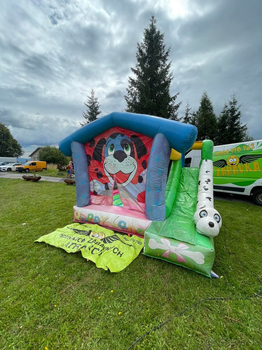 Skákací hrad Psíky - 2