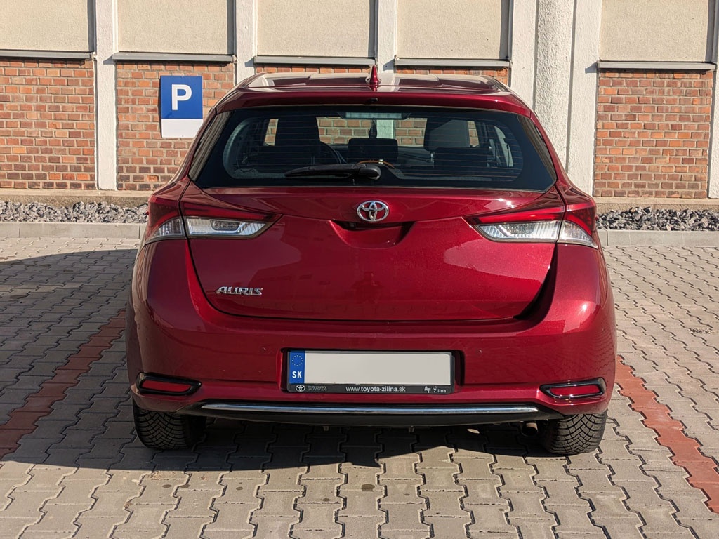 Toyota Auris 2018 1,6i 123000 km - 2