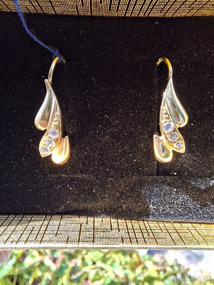 Zlate náušnice list 585 - 2