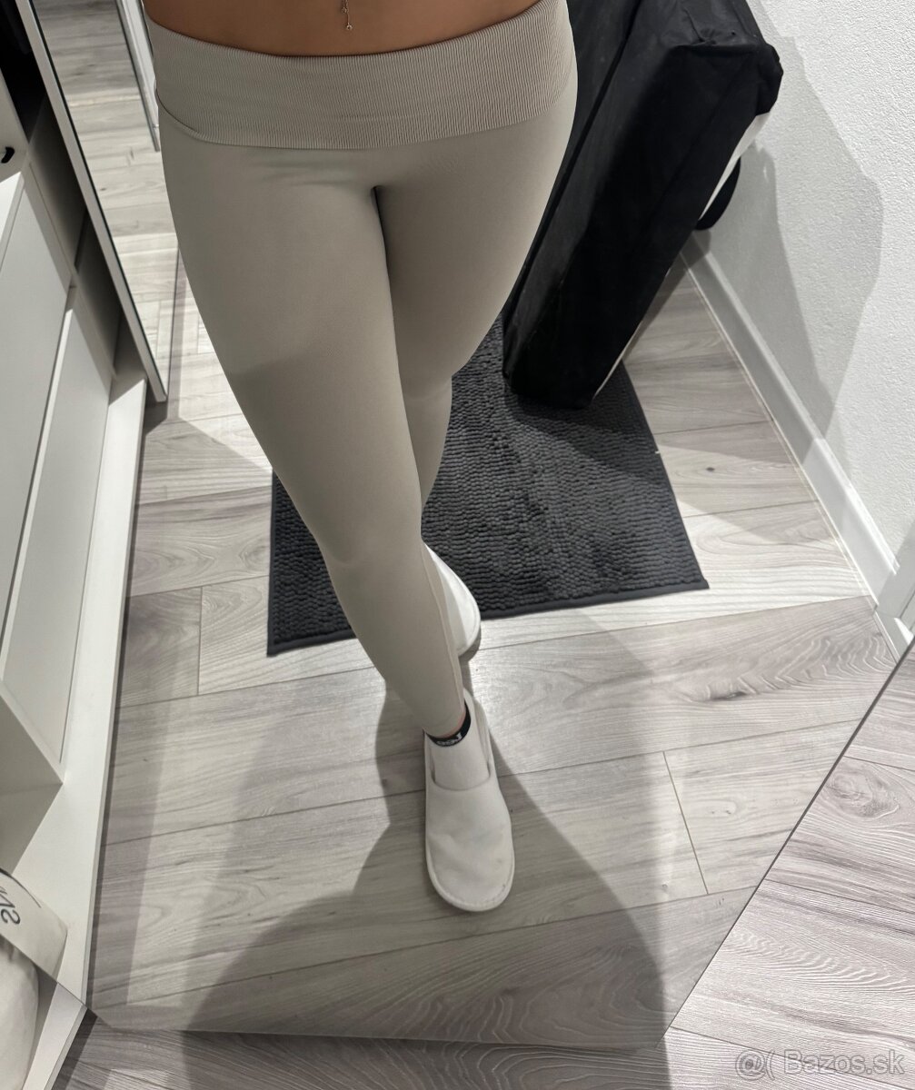 Legíny push up - 2