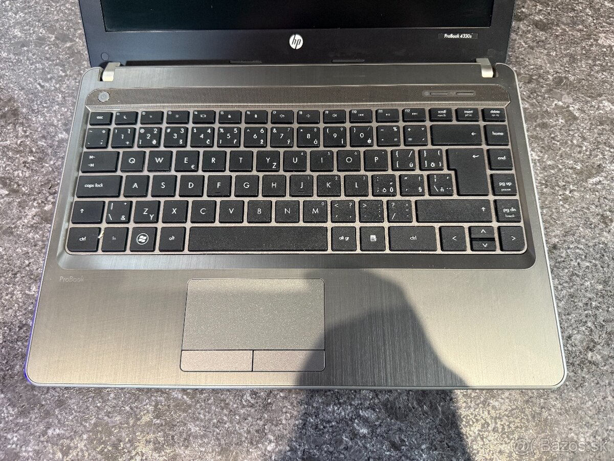 Notebook HP i3-2330M / 8 GB RAM / 250 GB SSD / LINUX MX - 2