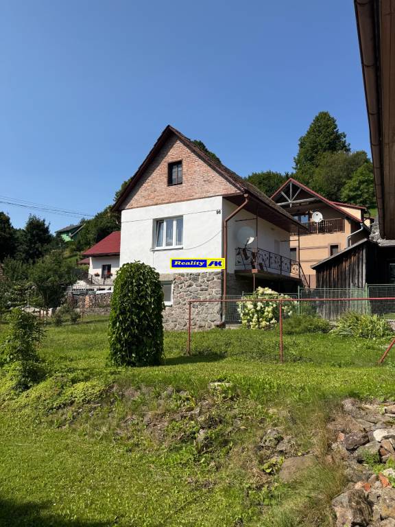 Chalupa rodinný dom v krásnom prostredí obce Turček - 2